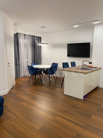 2-к. квартира, 55 м², 2/3 эт.