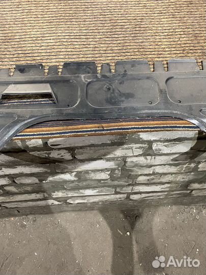 Пыльник двигателя шкода фабия 2