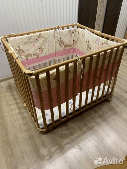 Складной манеж-кровать