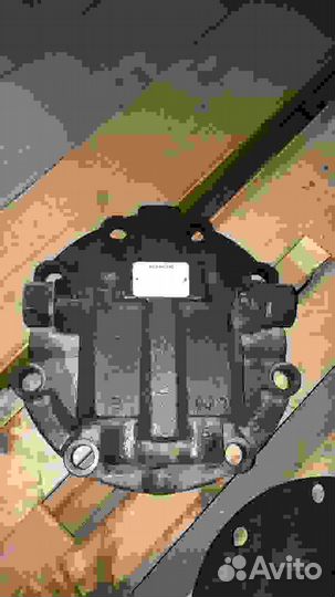 Крышка Гидромотора хода Hitachi ZX 200-3