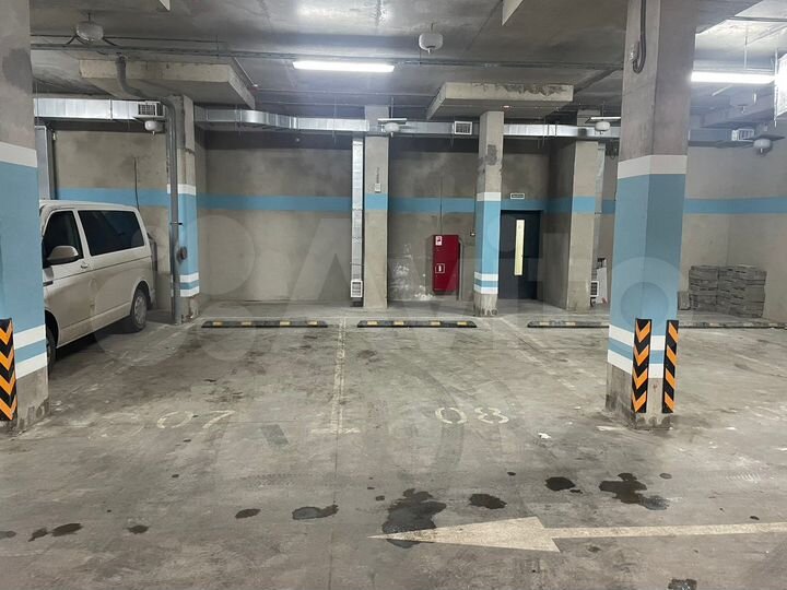 Машиноместо, 15 м²