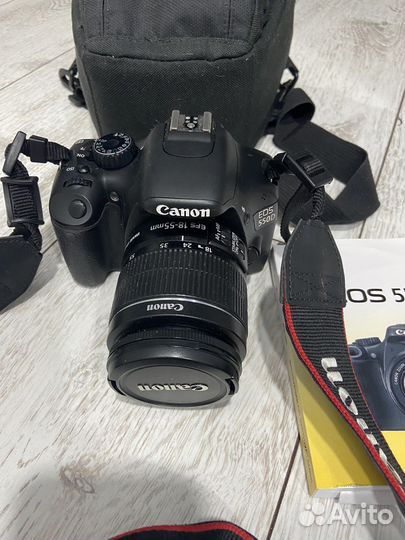 Зеркальный фотоаппрат Canon EPS 550D