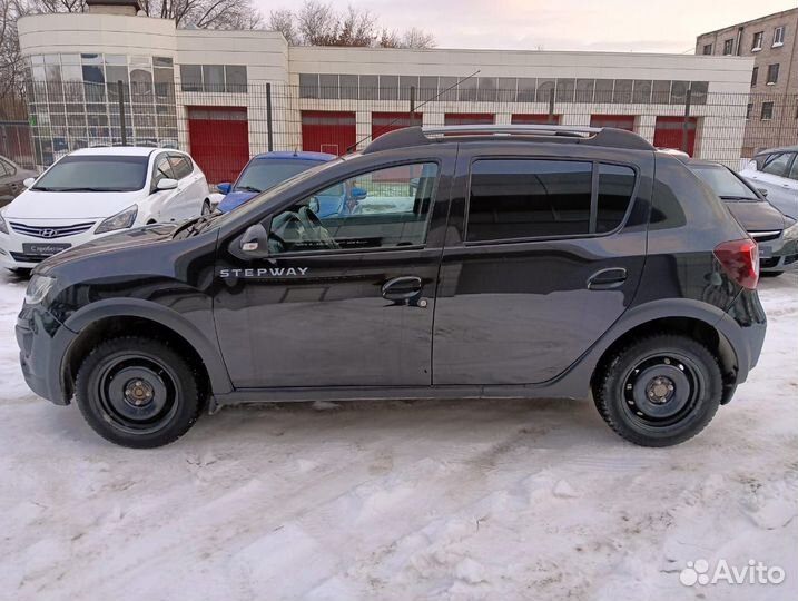 Renault Sandero Stepway 1.6 МТ, 2015, 96 697 км