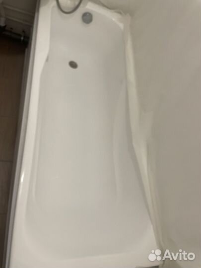 Ванна акриловая