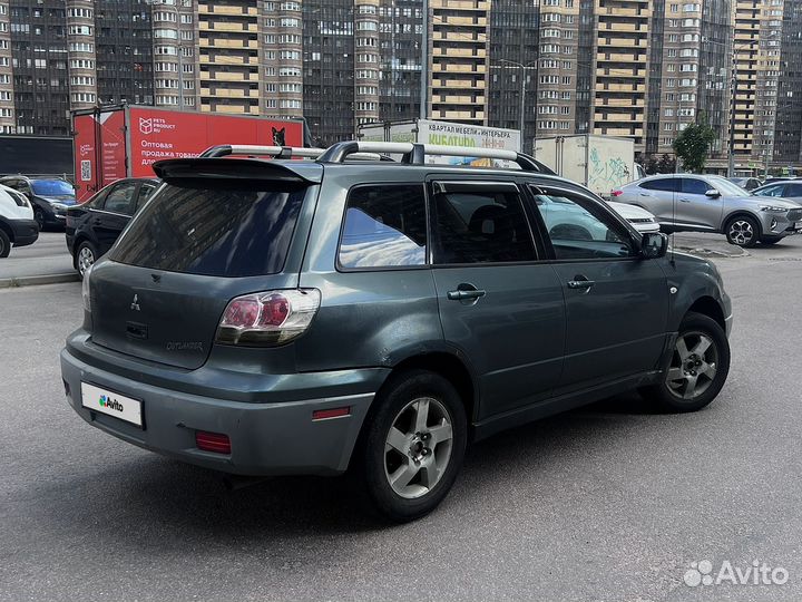 Mitsubishi Outlander 2.4 AT, 2003, 295 000 км