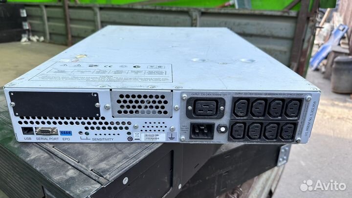 Ибп APC Smart-UPS RT 3000VA 230V surtd3000XLI