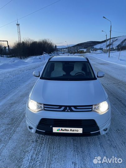 Mitsubishi Outlander 2.4 CVT, 2013, 170 384 км