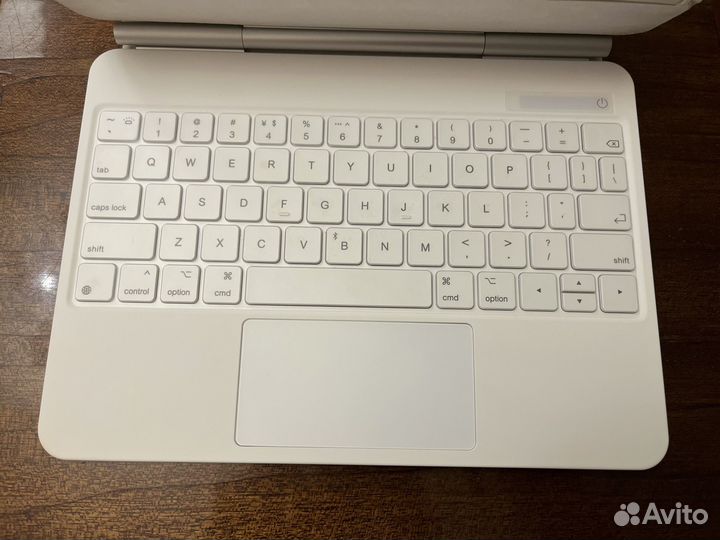 Чехол-клавиатура на Magic keyboard iPad pro 11