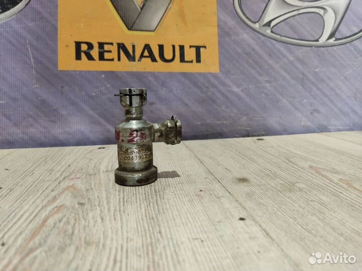 Клапан Renault koleos