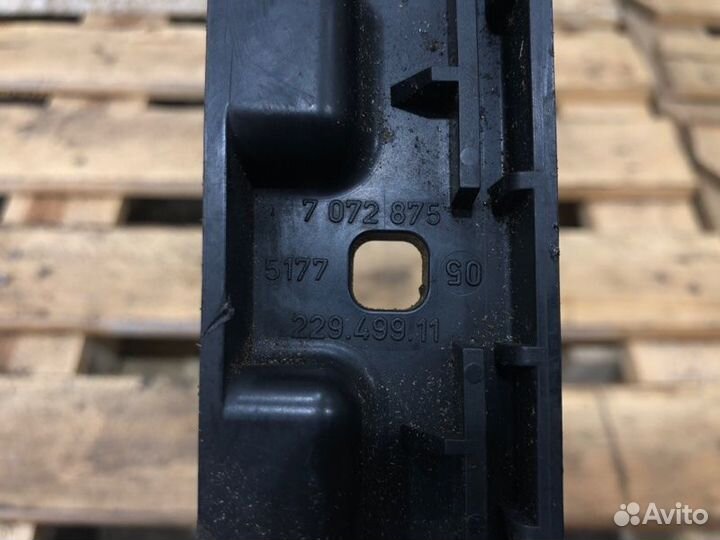 Кронштейн порога левый Bmw 6 E63 N62B44 2004