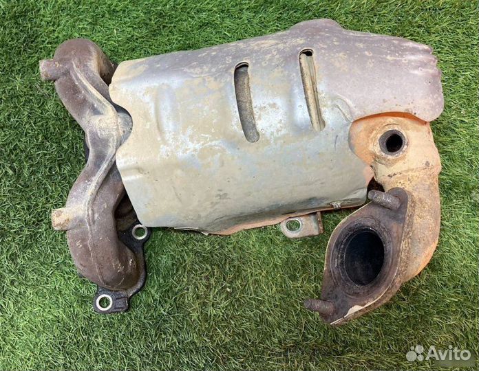 Коллектор выпускной Ford Fiesta 2006