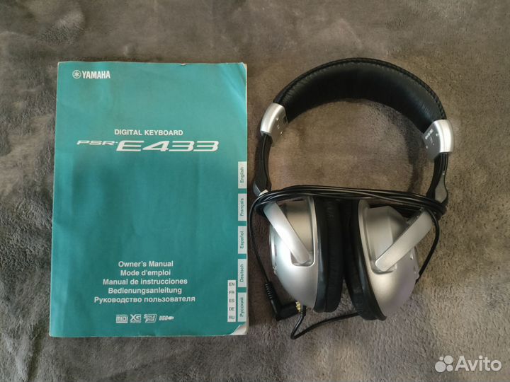 Синтезатор Yamaha PSR-E433
