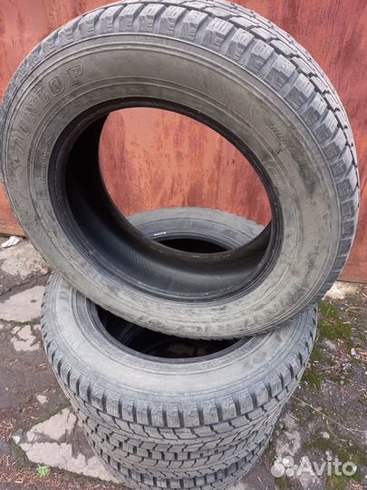 Dunlop SP Winter Ice 07 225/65 R17 102T