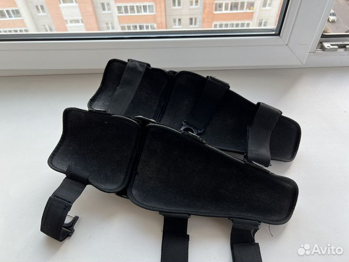 Мотонаколенники