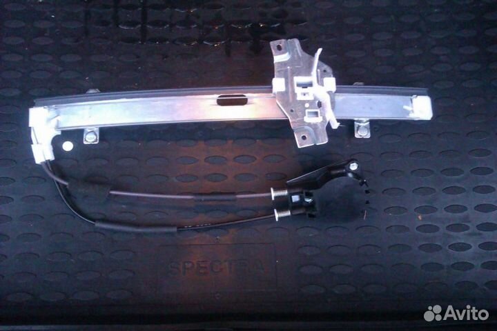Стеклоподъемник перед. левый Spectra мех