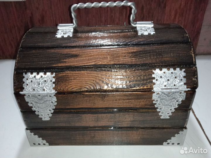 Шкатулка ларец