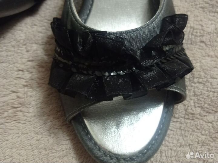 Шлепки женские 37 размер