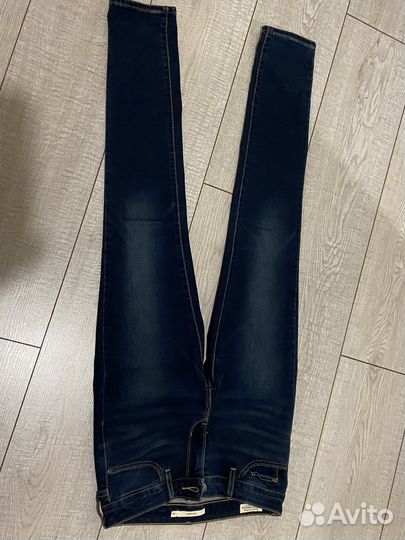 Джинсы женские levis 711