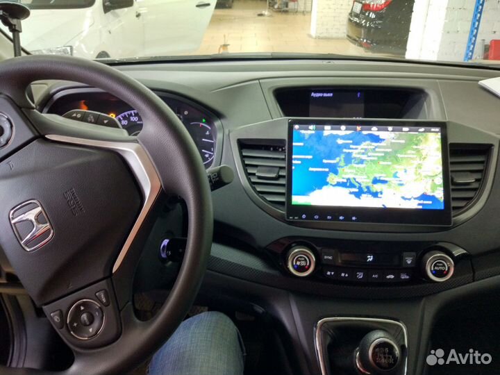 Магнитола Honda CR-V в штатное место