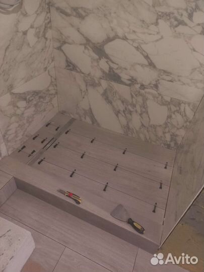 Укладка кафельной плитки