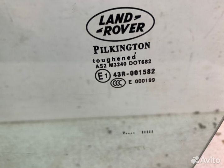 Стекло двери переднее левое Land Rover Freelander