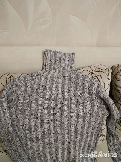 Продаю пуловер