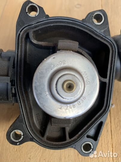 Термостат бмв е39,е38,е46,е60,е65,е63,х5 е53