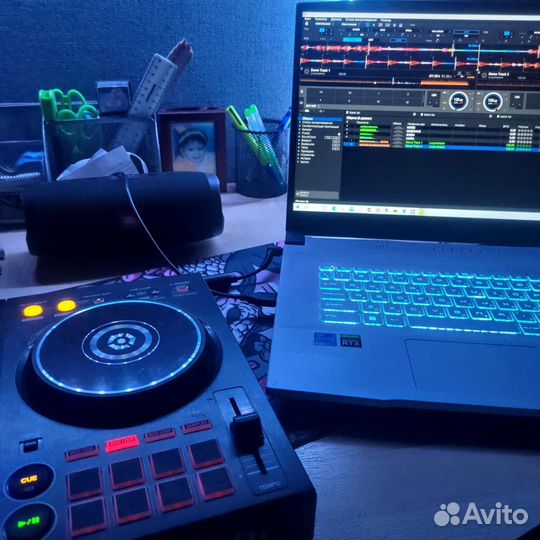 DJ