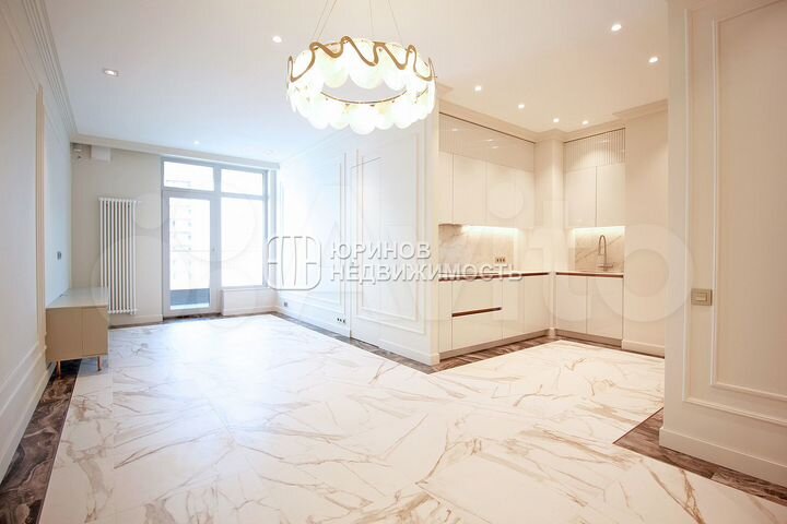3-к. квартира, 110 м², 7/10 эт.