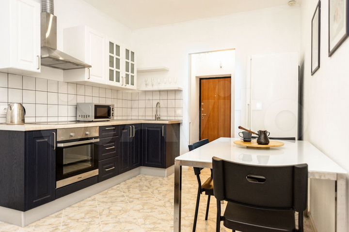 1-к. квартира, 43 м², 3/10 эт.