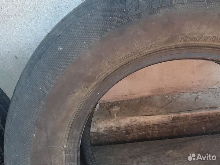 Bridgestone Sneaker 195/70 R14