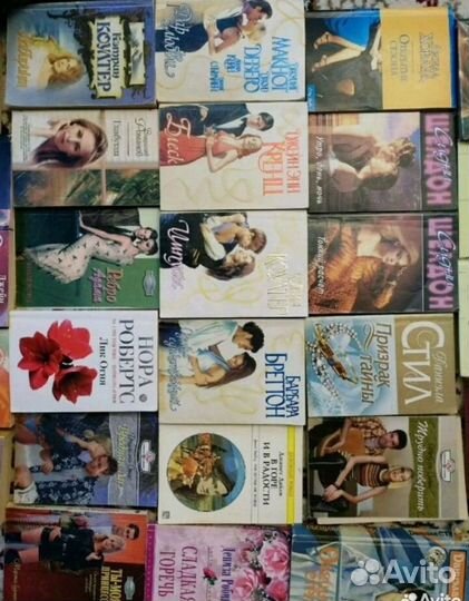Коробка с женскими романами 37 книг