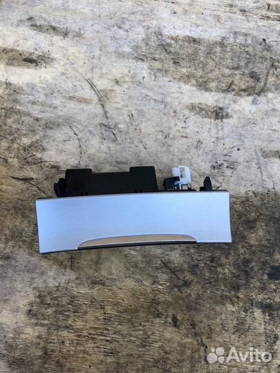 Пепельница передняя VW Passat B7