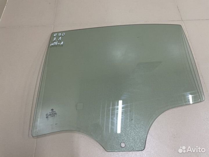 Стекло двери BMW 3 E90