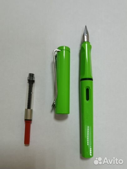 Перьевая ручка lamy