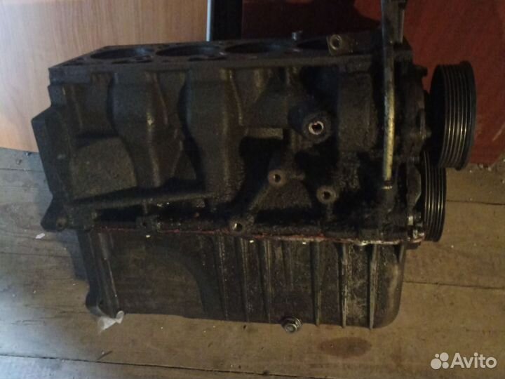 Форд1 блок двигателя