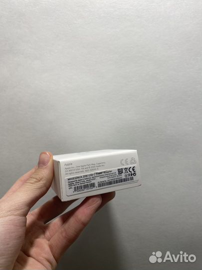Блок питания Apple 20W
