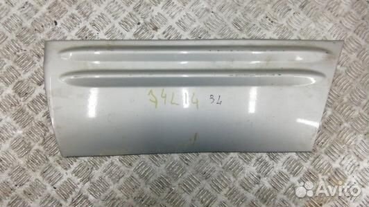 Молдинг двери задней левой jeep grand cherokee WJ