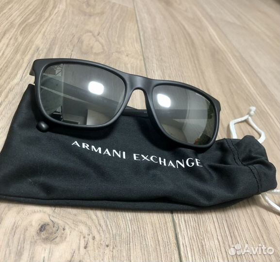 Солнцезащитные очки Armani exchange