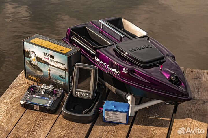 Прикормочный кораблик CamaraD c эхолотом,25А