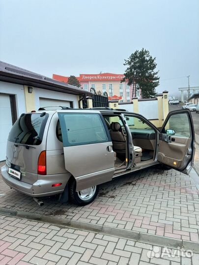 Nissan Quest 3.0 AT, 1995, 155 500 км