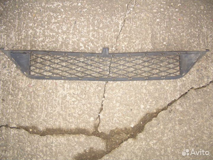 Решётка переднего бампера Мерседес W245 с07-11г