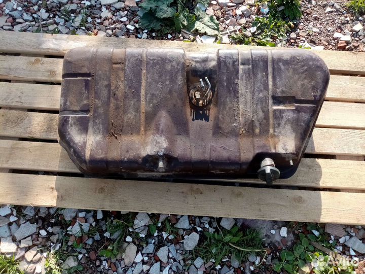 Топливный бак на ваз 2110