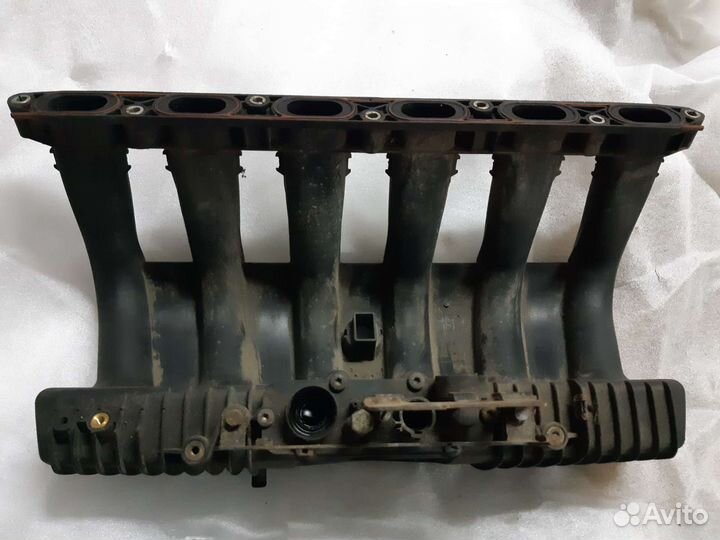 Впускной коллектор BMW M52B25