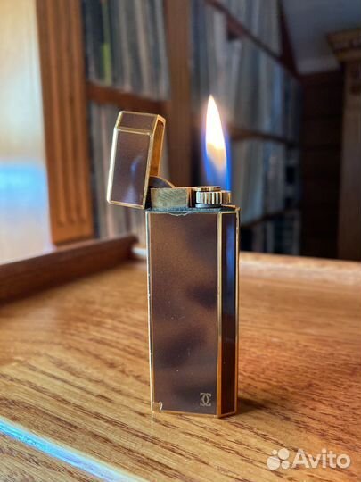 Зажигалка Cartier Pentagon Briquet Trinity