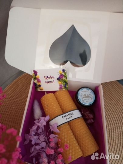 Подарки на 8 марта букеты свечи наборы