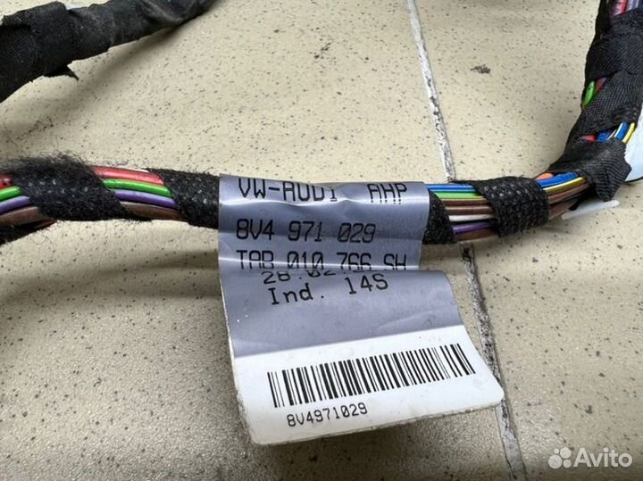 Проводка (коса) двери передняя левая Audi A3 8V