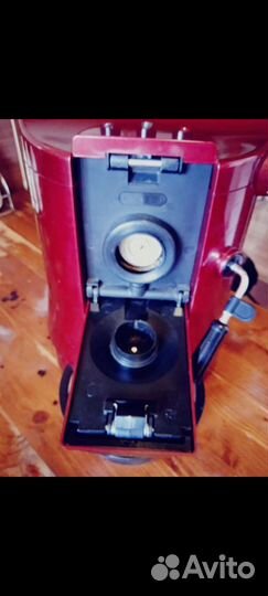 Кофемашина капсульная squesito