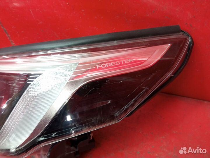 Фара LED передняя левая Subaru Forester 5 SK 2021