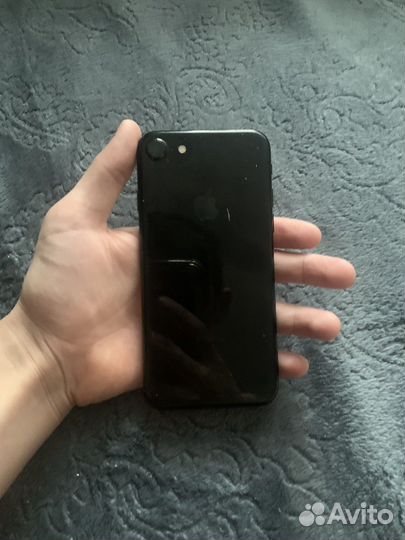 Телефон iPhone 7 128gb